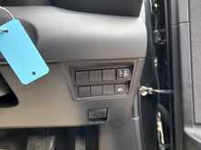 Toyota Yaris VVT-h Icon - U150985