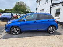 Toyota Yaris VVT-h Y20 Bi-tone - U150990