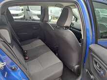 Toyota Yaris VVT-h Y20 Bi-tone - U150990