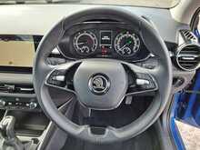 Skoda Fabia TSI SE L - U151000