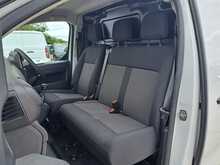Vauxhall Vivaro Turbo D Prime - U151008