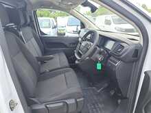 Vauxhall Vivaro Turbo D Prime - U151008
