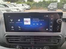 Vauxhall Vivaro Turbo D Prime - U151008