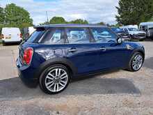 MINI Hatch Cooper Seven - U151010