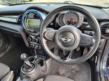 MINI Hatch Cooper Seven - U151010