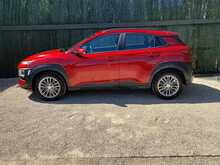 Hyundai KONA T-GDi SE - U151015