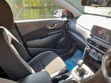Hyundai KONA T-GDi SE - U151015