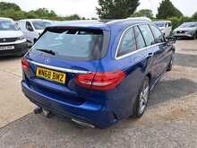 Mercedes-Benz C Class C220d AMG Line - U151025