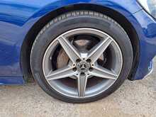Mercedes-Benz C Class C220d AMG Line - U151025