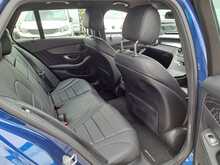 Mercedes-Benz C Class C220d AMG Line - U151025
