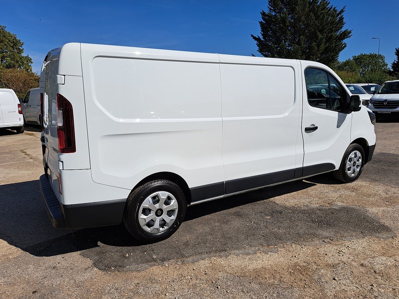 Renault Trafic dCi Blue LL30 Advance - U151029