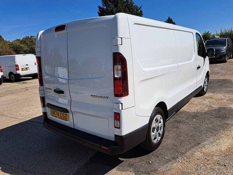 Renault Trafic dCi Blue LL30 Advance - U151029