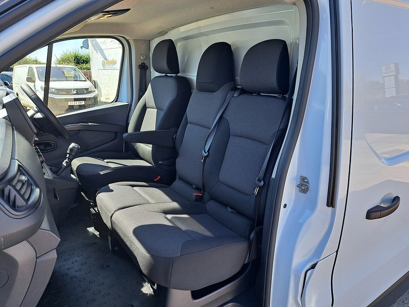Renault Trafic dCi Blue LL30 Advance - U151029