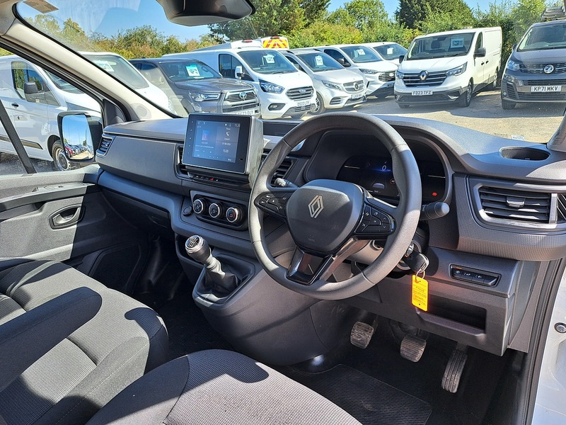 Renault Trafic dCi Blue LL30 Advance - U151029