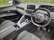 Peugeot 3008 PureTech GT Line Premium - U151031