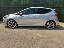 Ford Fiesta T EcoBoost MHEV ST-Line X Edition - U151032