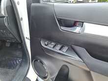 Toyota Hilux D-4D Icon - U151044