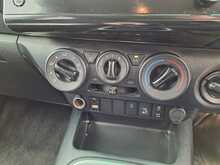 Toyota Hilux D-4D Icon - U151044