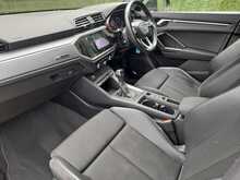 Audi Q3 TDI S line - U151052