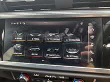Audi Q3 TDI S line - U151052