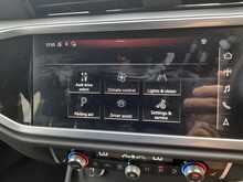 Audi Q3 TDI S line - U151052