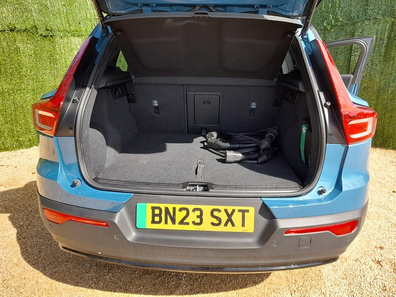 Volvo XC40 Ultimate - U151061