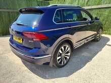 Volkswagen Tiguan TDI R-Line - U151065