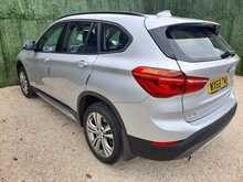 BMW X1 20i Sport - U151069