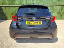 Toyota Yaris VVT-h Excel - U151098