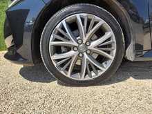 Toyota Yaris VVT-h Excel - U151098