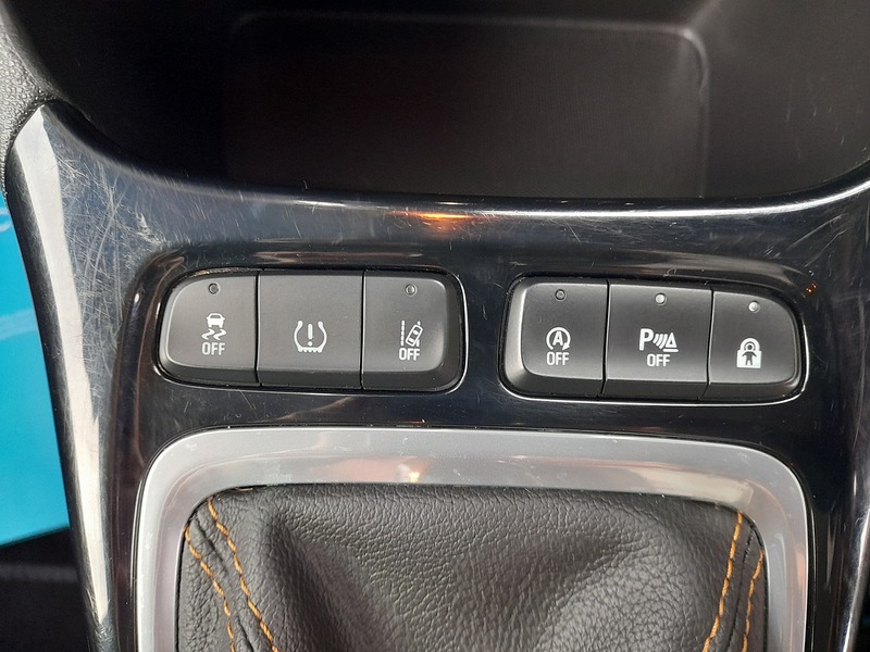 Vauxhall Crossland X Turbo Elite Nav - U151099