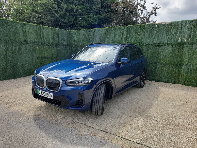 BMW iX3 M Sport - U151109