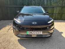 Hyundai KONA Premium - U151119