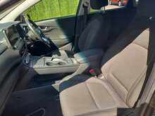 Hyundai KONA Premium - U151119