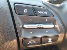 Hyundai KONA Premium - U151119