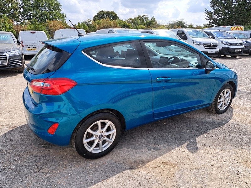 Ford Fiesta T EcoBoost Zetec - U151120