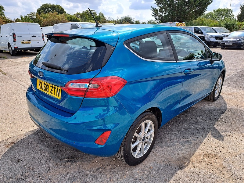 Ford Fiesta T EcoBoost Zetec - U151120