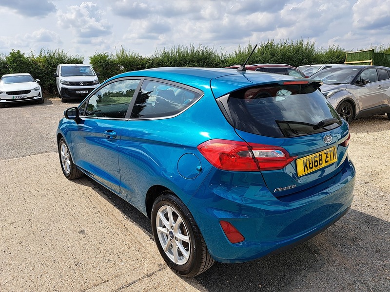 Ford Fiesta T EcoBoost Zetec - U151120