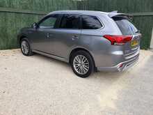 Mitsubishi Outlander h TwinMotor Exceed - U151125