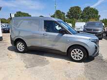 Ford Transit Courier EcoBoost Limited - U151128