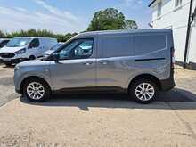 Ford Transit Courier EcoBoost Limited - U151128