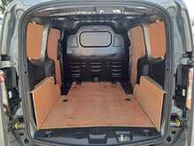 Ford Transit Courier EcoBoost Limited - U151128