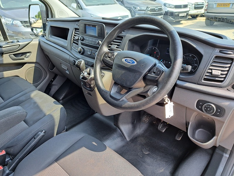 Ford Transit Custom 300 EcoBlue Leader - U151132