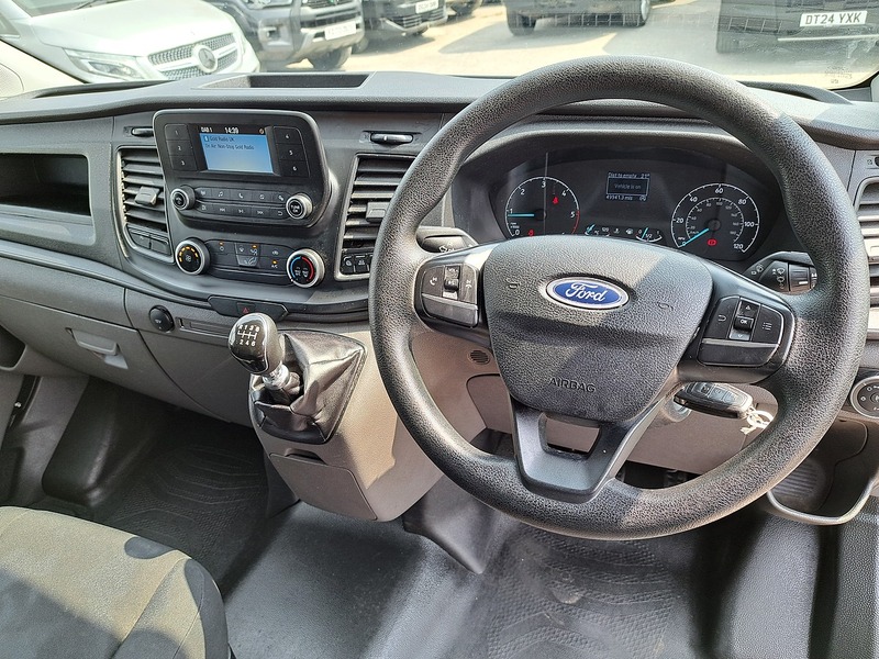 Ford Transit Custom 300 EcoBlue Leader - U151132