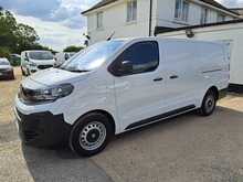 Vauxhall Vivaro Turbo D Prime - U151137