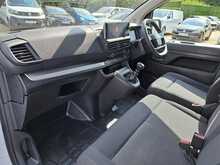 Vauxhall Vivaro Turbo D Prime - U151137