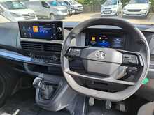 Vauxhall Vivaro Turbo D Prime - U151137