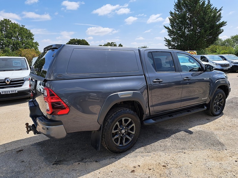 Toyota Hilux D-4D Invincible X - U151142