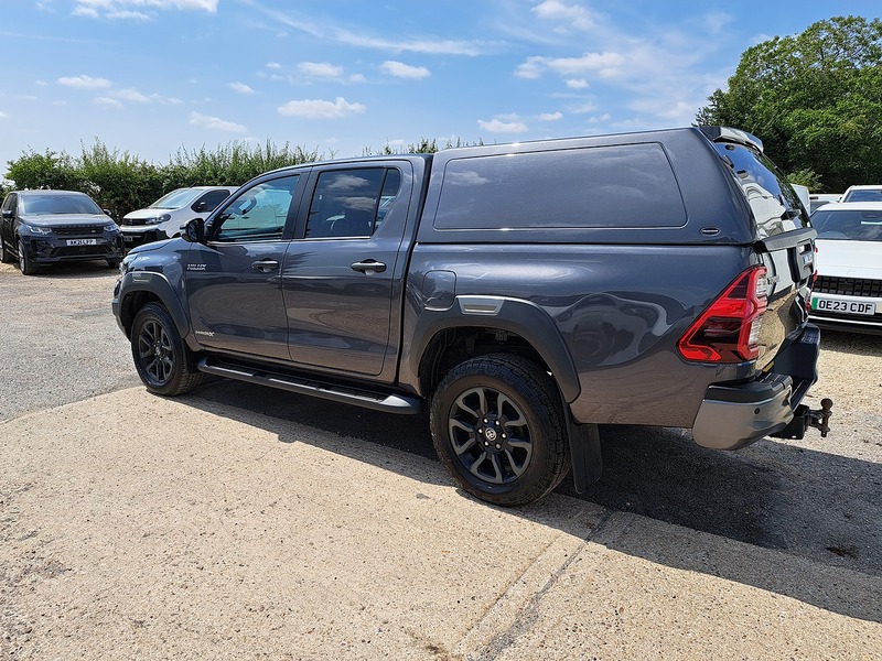 Toyota Hilux D-4D Invincible X - U151142