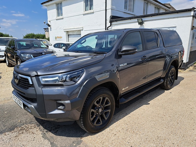Toyota Hilux D-4D Invincible X - U151142